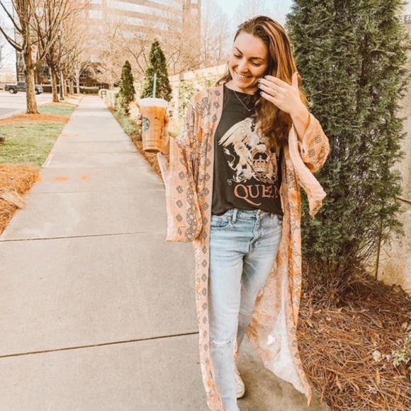 SOLD OUT Pink Bohemian Floral Maxi Duster Kimono Wrap Robe - Picture 2 of 16